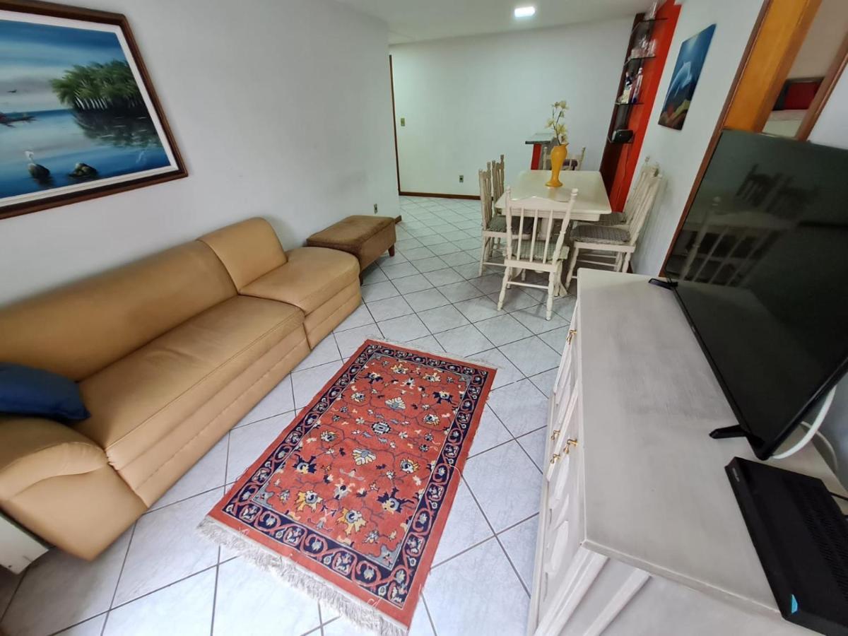 APT Encantador Centro Guarapari, completo, 50 m da praia Exterior foto
