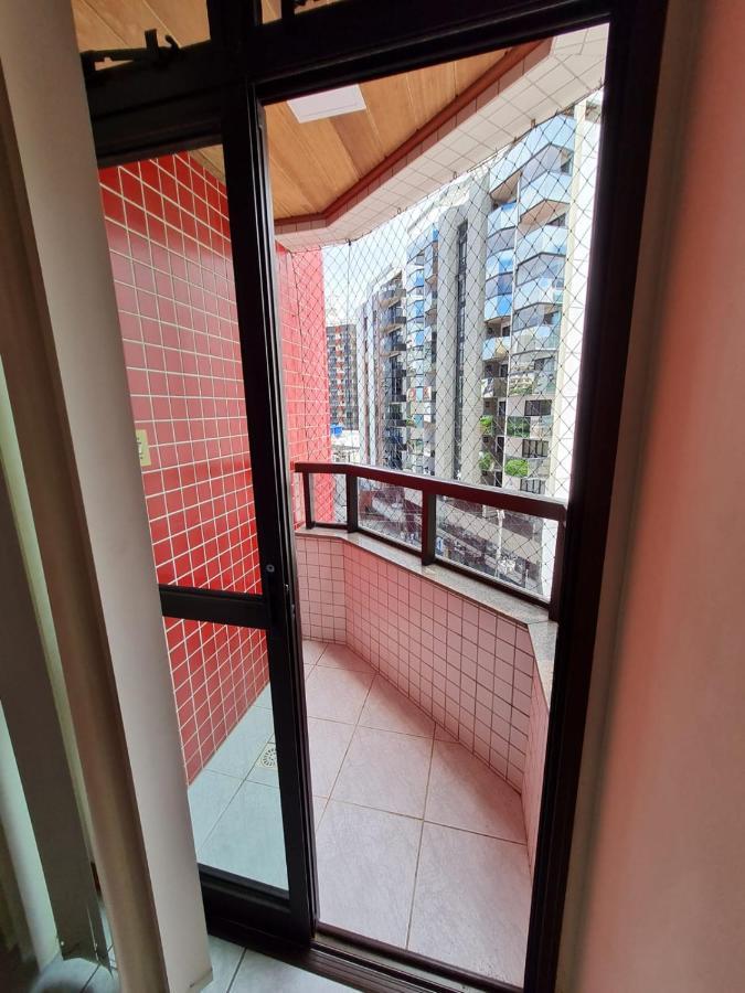APT Encantador Centro Guarapari, completo, 50 m da praia Exterior foto